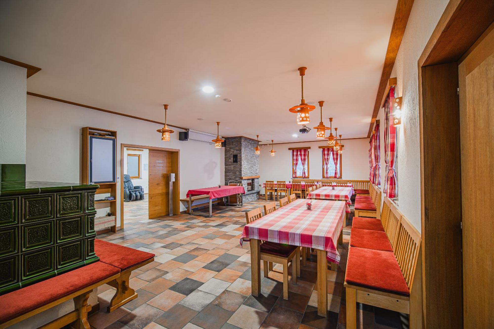 Apartments Maleric With Indoor Pool And Wellness Dragatuš المظهر الخارجي الصورة