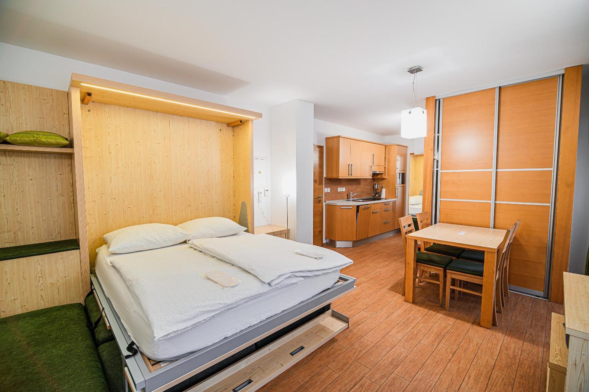 Apartments Maleric With Indoor Pool And Wellness Dragatuš الغرفة الصورة