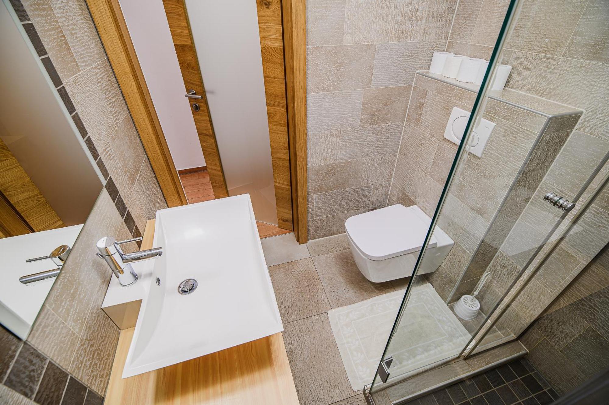 Apartments Maleric With Indoor Pool And Wellness Dragatuš الغرفة الصورة